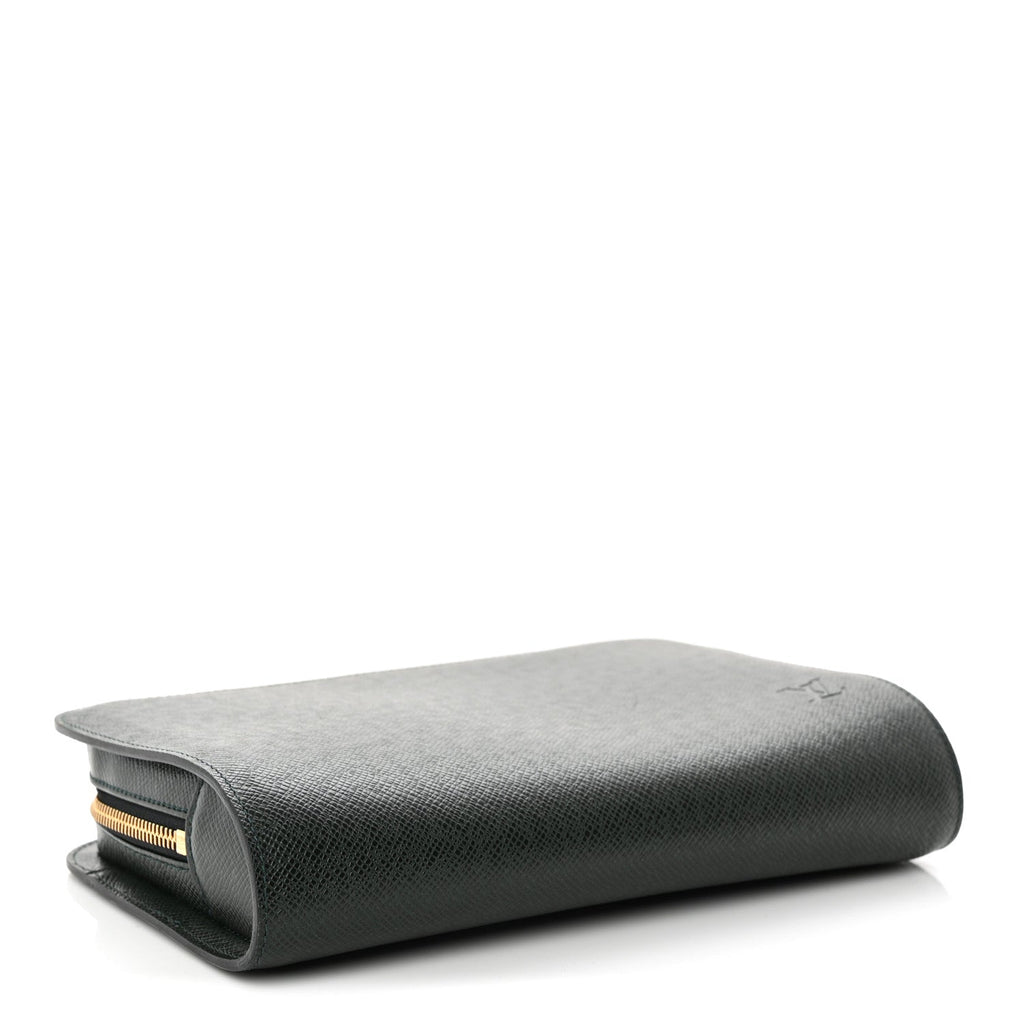 Louis Vuitton Taiga Baikal Pochette Epicea
