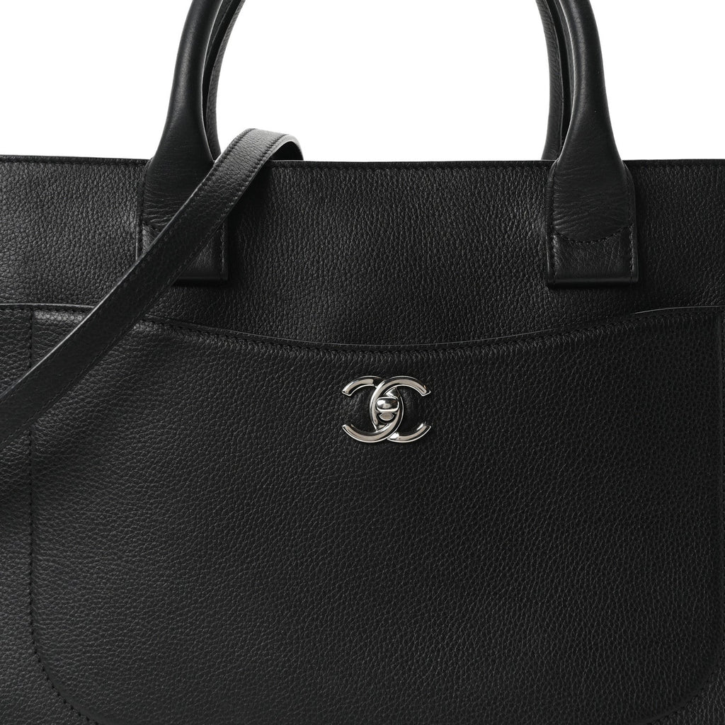 Chanel Grained Calfskin Medium Neo Executive Shopper Tote Black