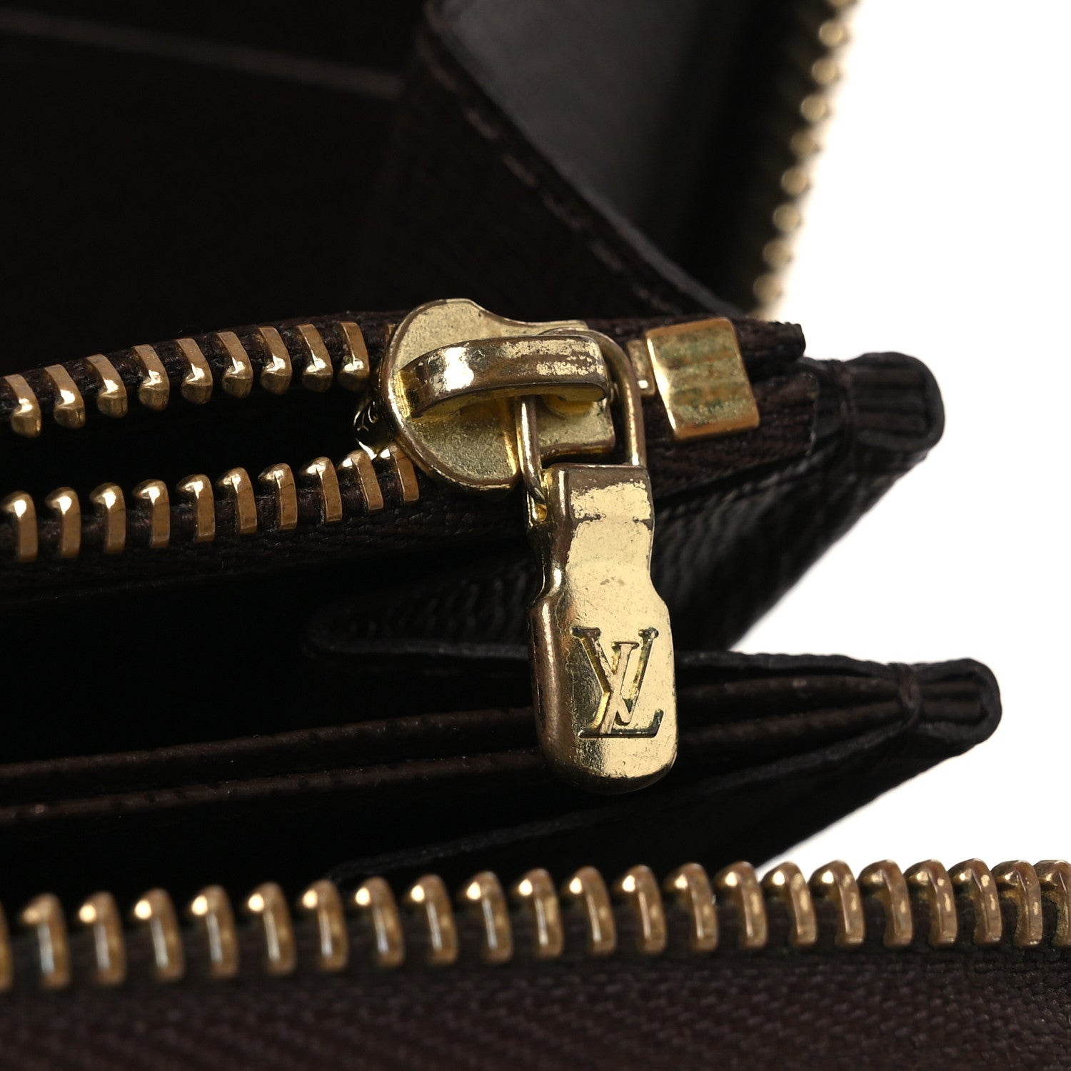 Louis Vuitton Damier Ebene Zippy Wallet