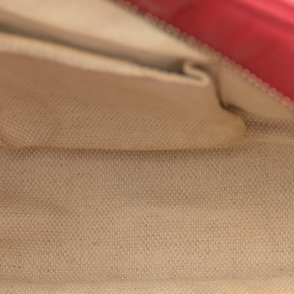 Gucci Pebbled Calfskin Small Soho Disco Bag Vibrant Red