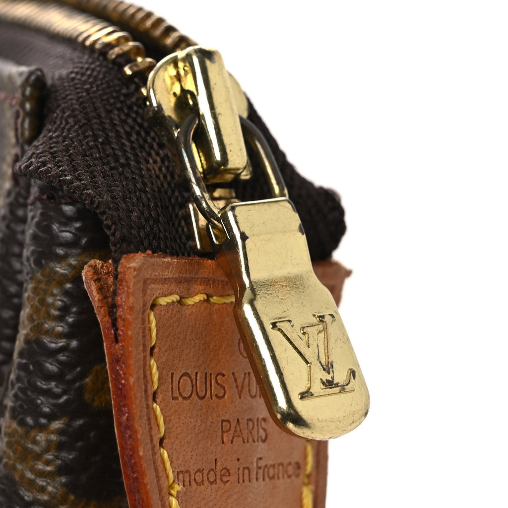 Louis Vuitton Monogram Pochette Accessories