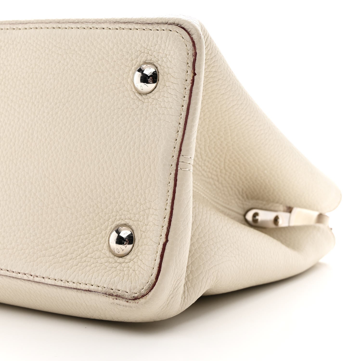 Louis Vuitton Taurillon Capucines MM Blanc Casse