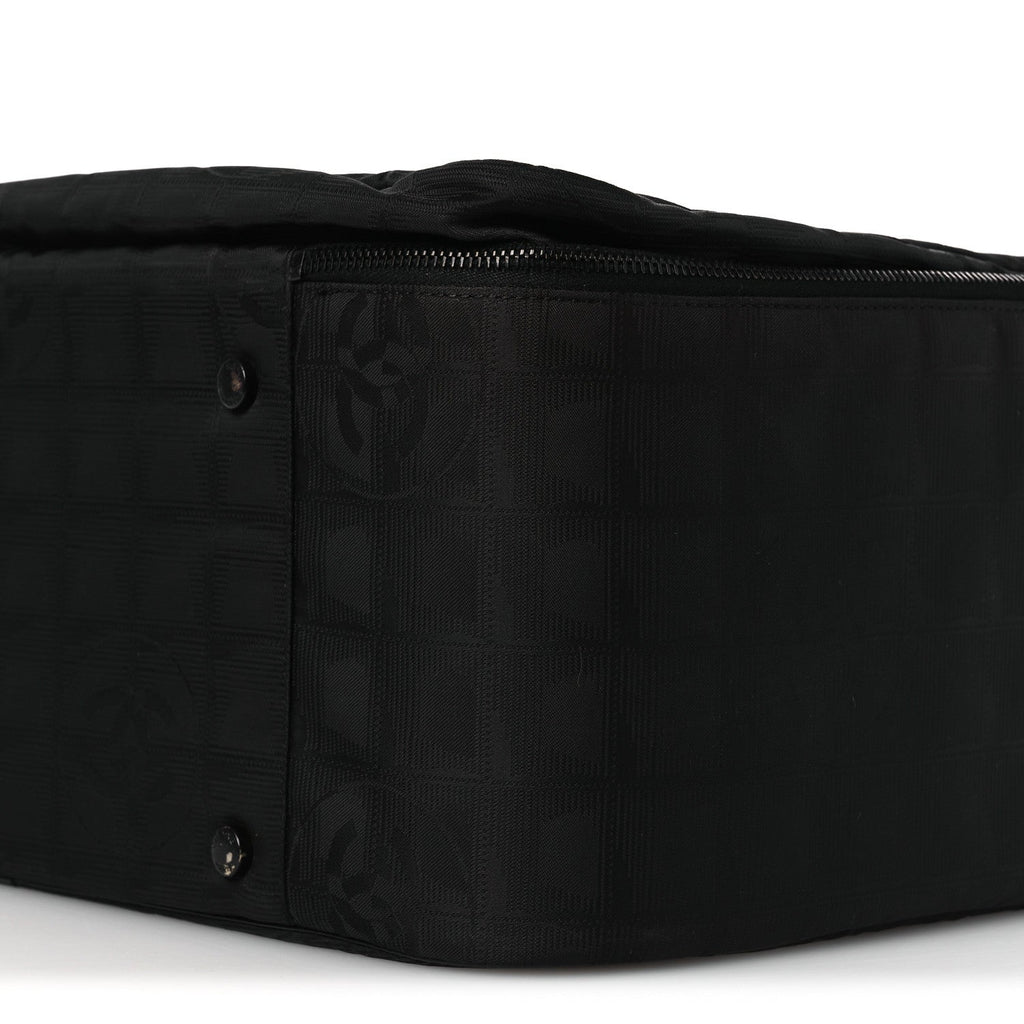 Chanel Nylon Travel Shoulder Bag Black