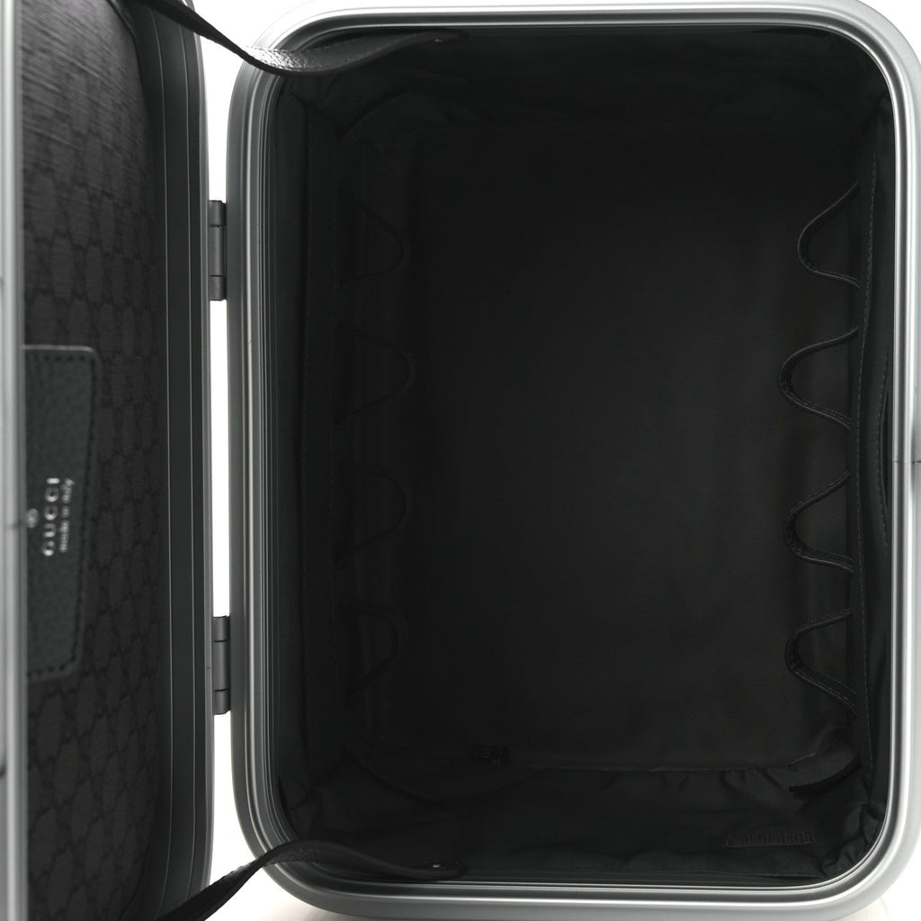 Gucci GG Supreme Monogram Aluminum Porter Beauty Case Silver