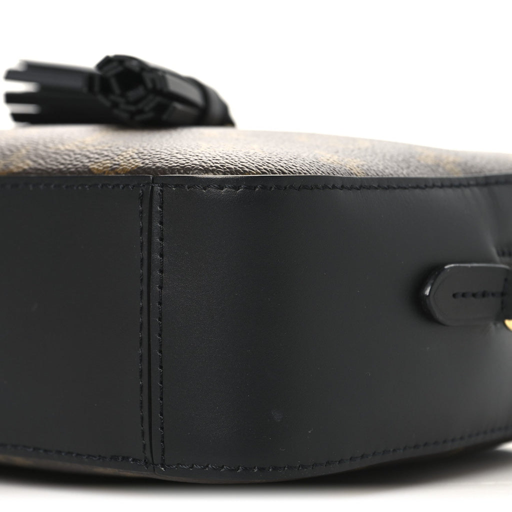 Louis Vuitton Monogram Saintonge Black