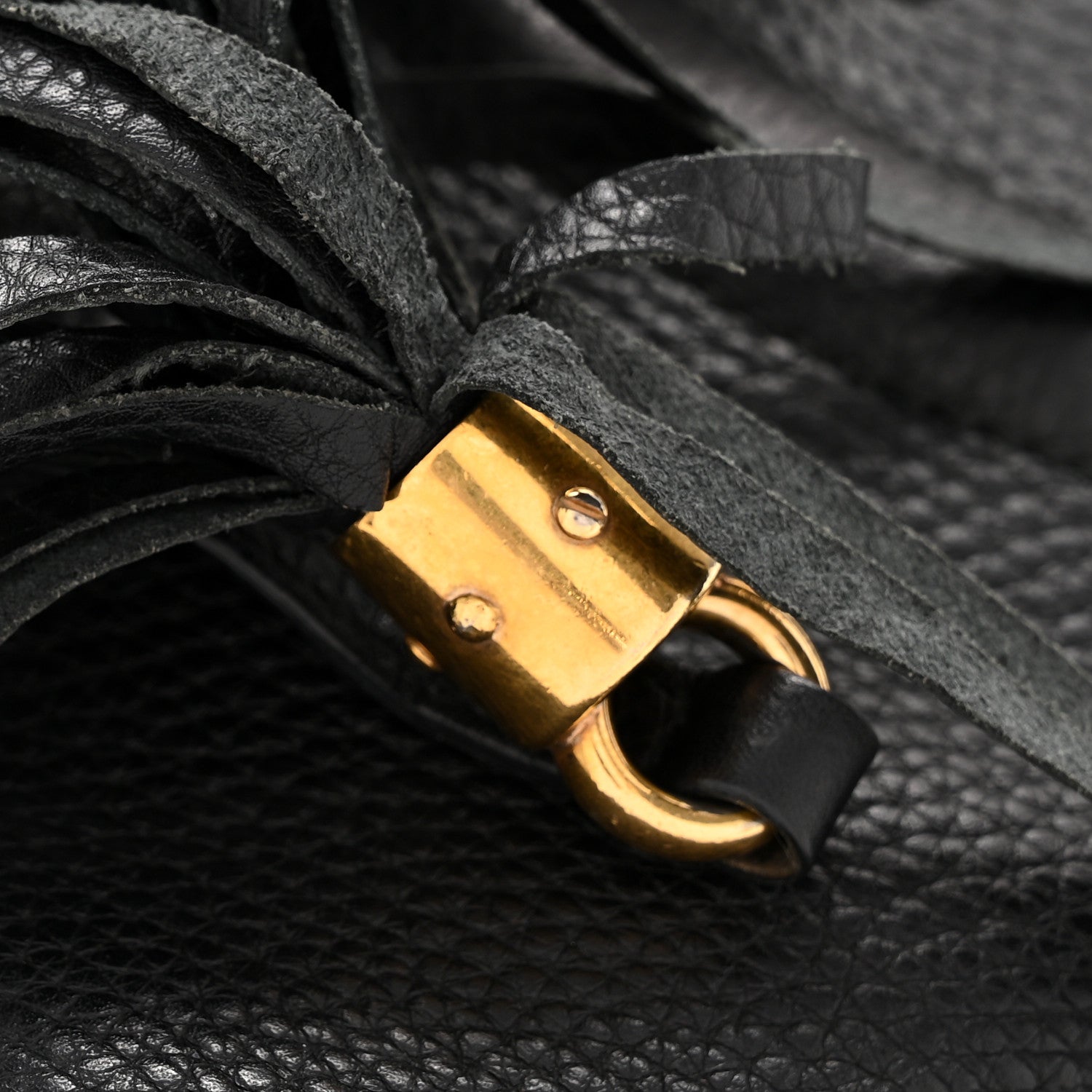 Gucci Pebbled Calfskin Medium Soho Chain Shoulder Bag Black