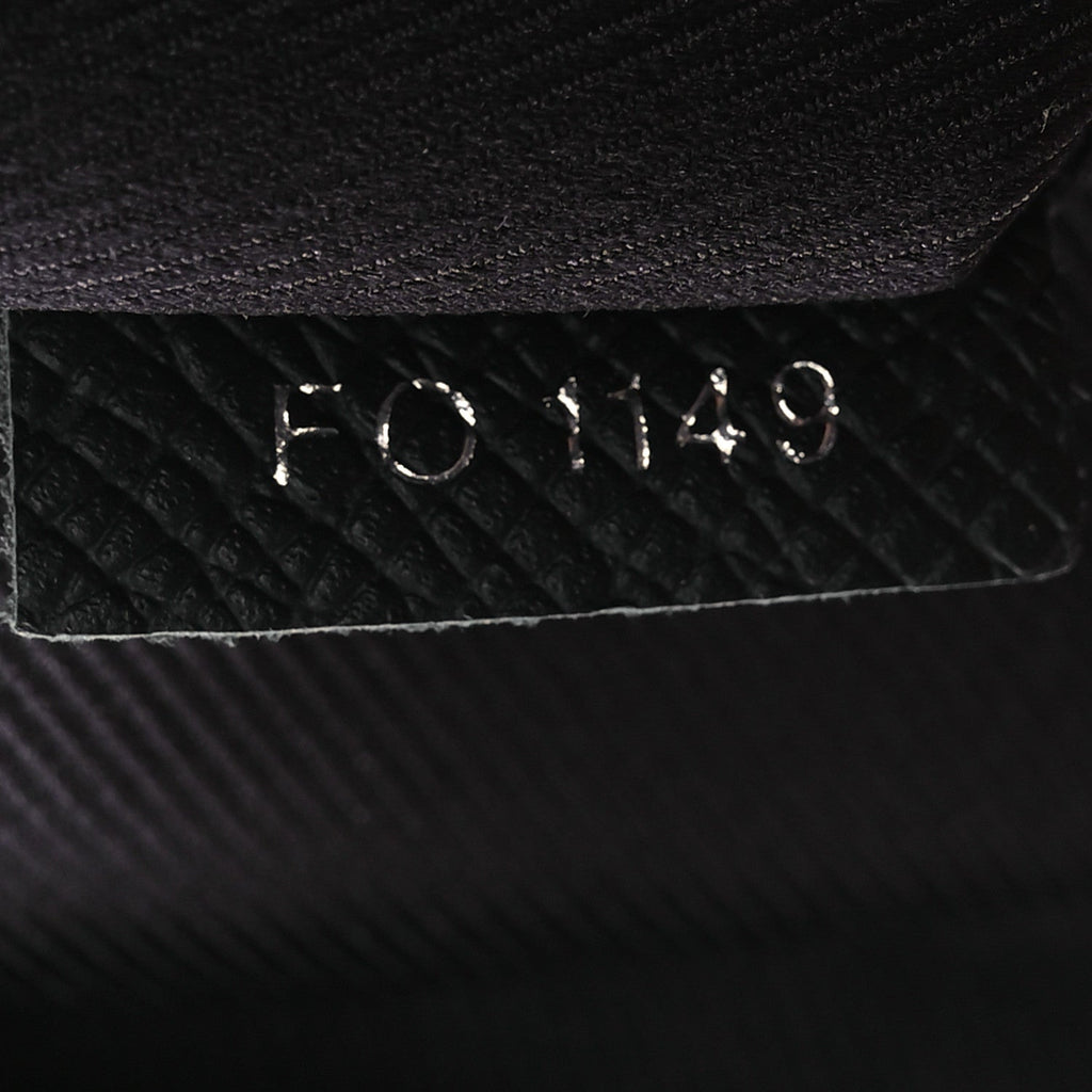 Louis Vuitton Taiga Outdoor Messenger PM Black