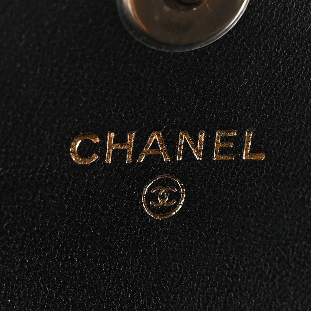 Chanel Lambskin Quilted Pearl Top Handle Clutch With Chain Black