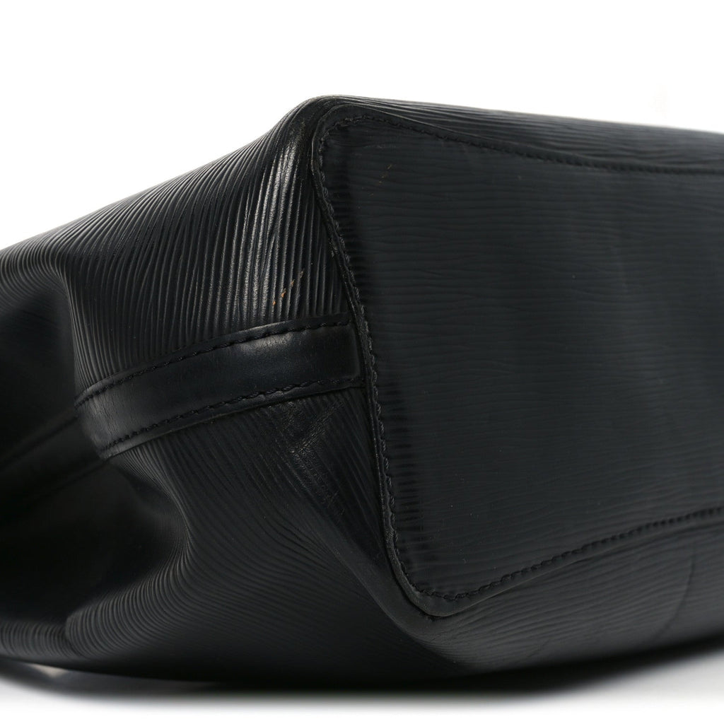 Louis Vuitton Epi Mandara MM Black