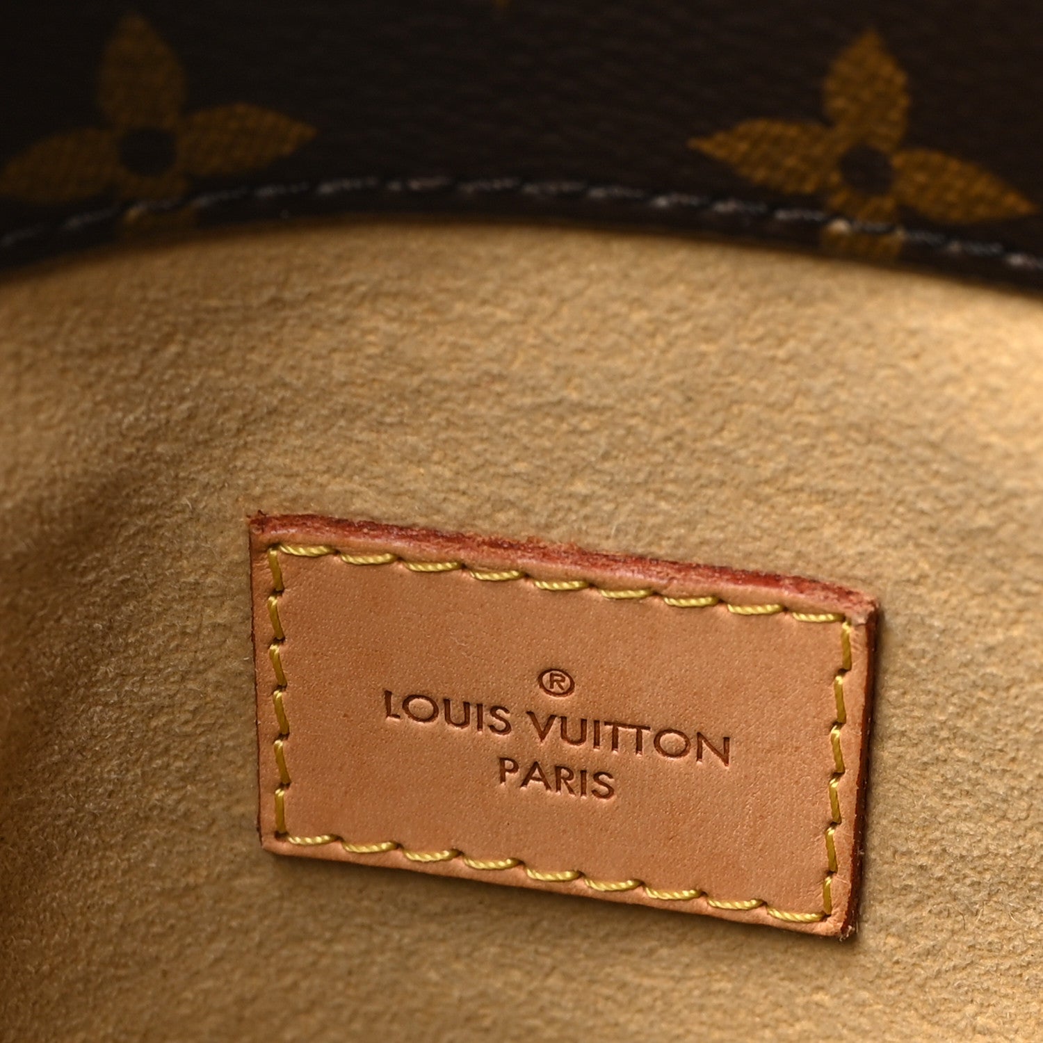 Louis Vuitton Monogram Artsy MM
