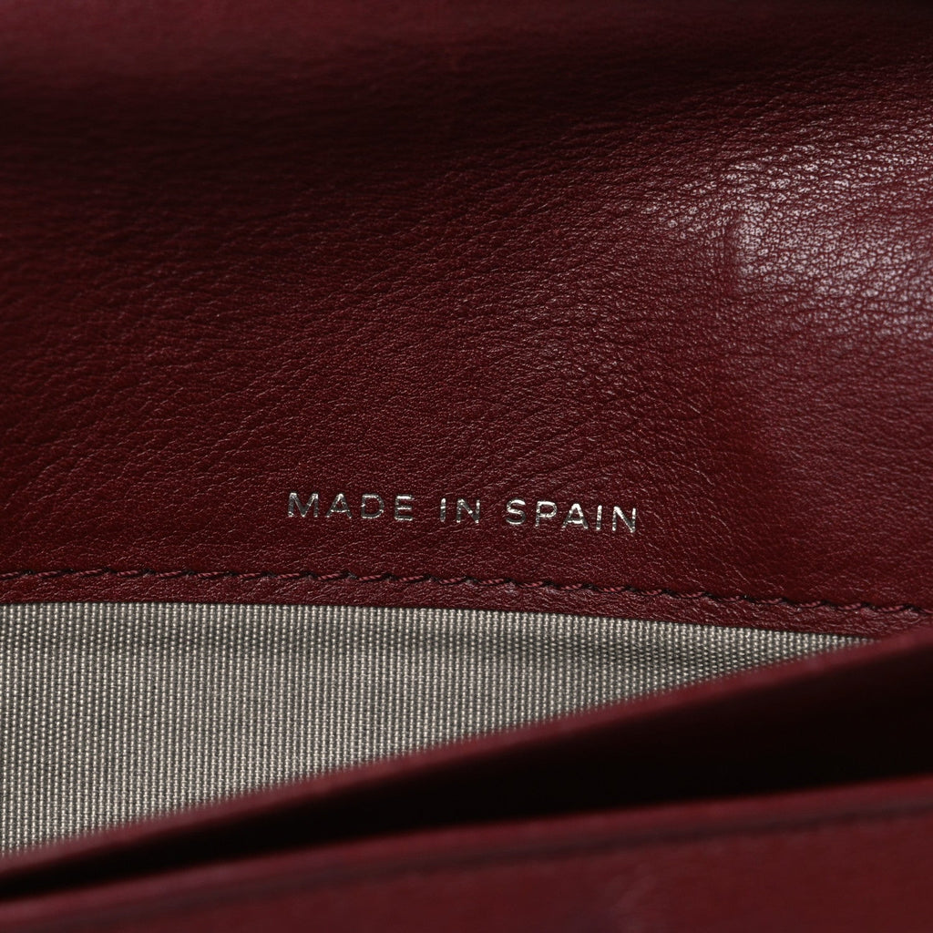 Caviar Timeless CC Yen Wallet Burgundy