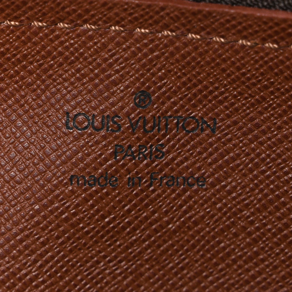 Louis Vuitton Monogram Papillon 26
