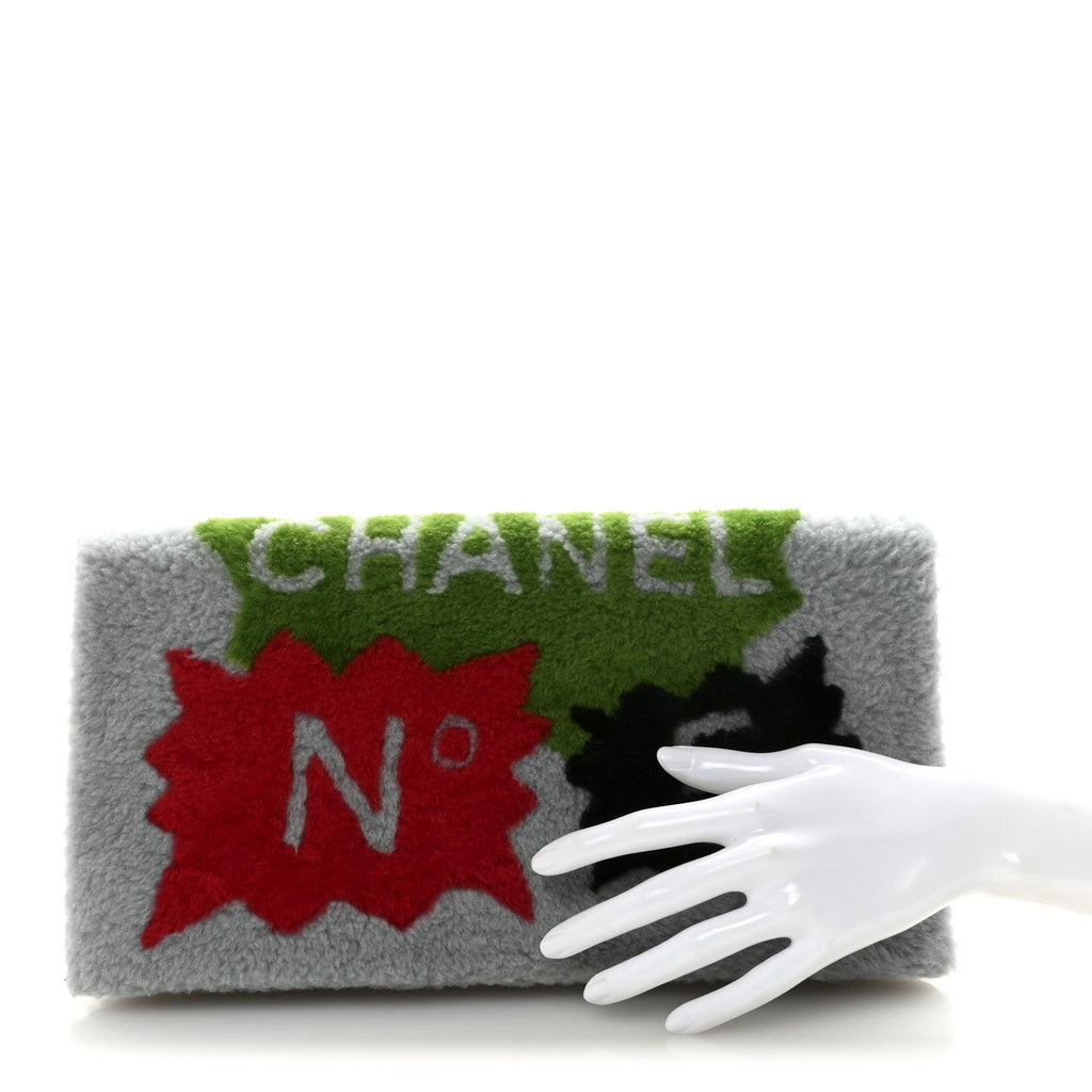 Chanel Shearling Lambskin Chanel 100% Grey