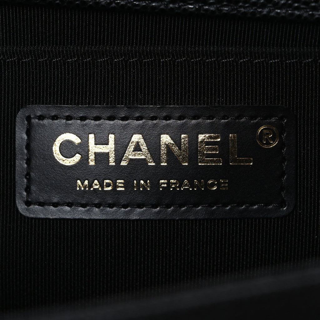 Chanel Caviar Quilted Medium Boy Flap Black
