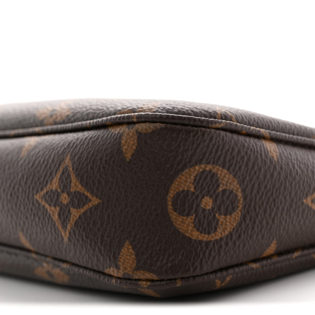 Louis Vuitton Monogram Pochette Accessories NM