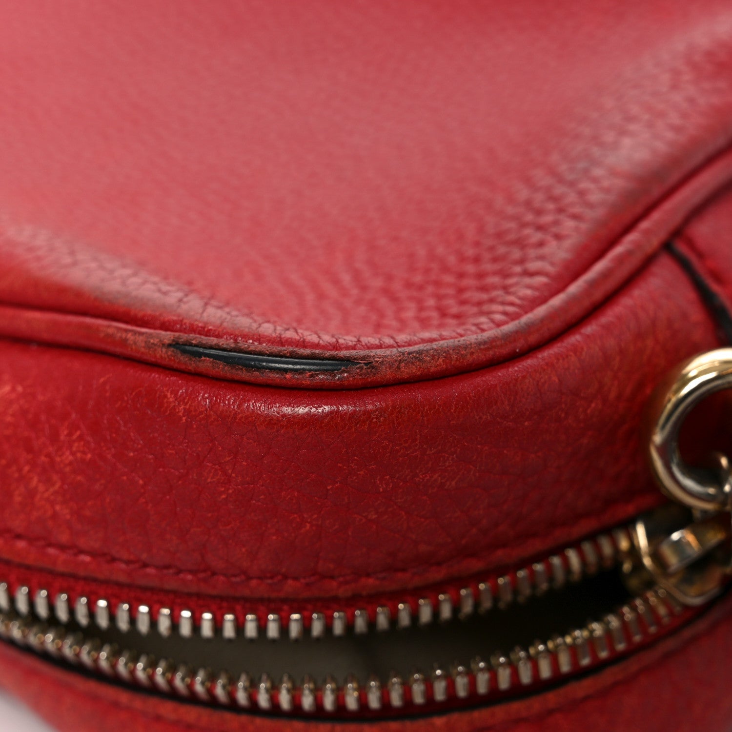 Gucci Pebbled Calfskin Small Soho Disco Bag Tabasco Red