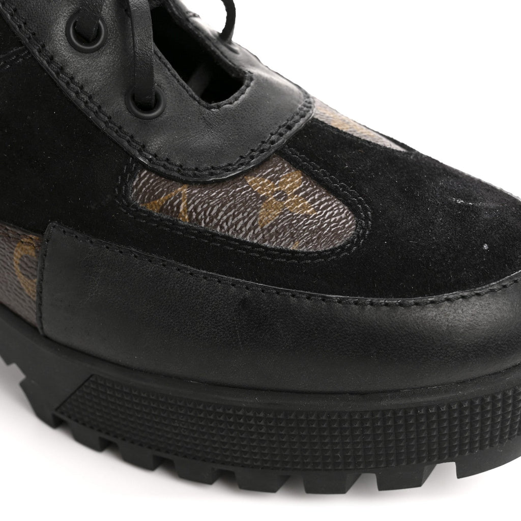 Louis Vuitton Suede Calfskin Monogram Laureate Platform Desert Boots 41 Black