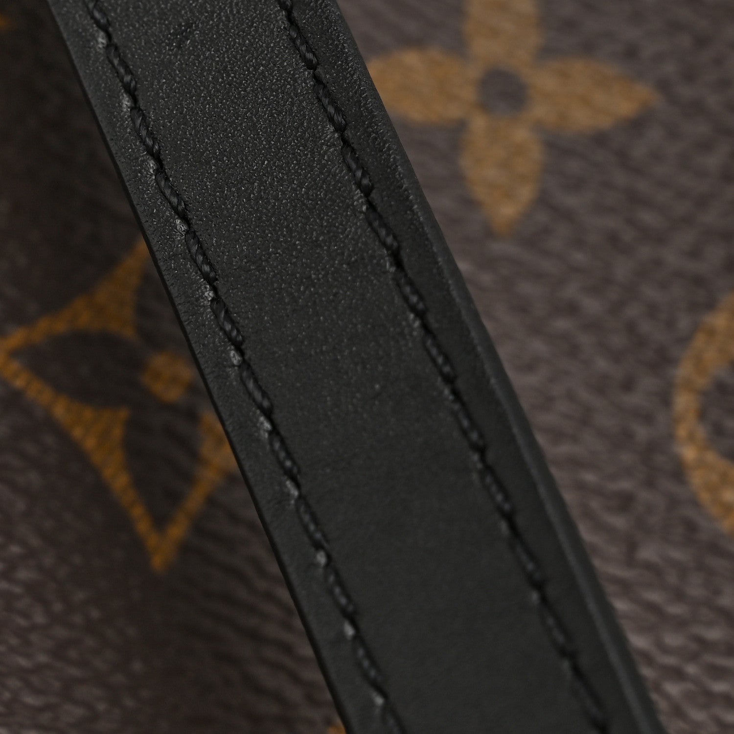 Louis Vuitton Monogram Neonoe MM Black