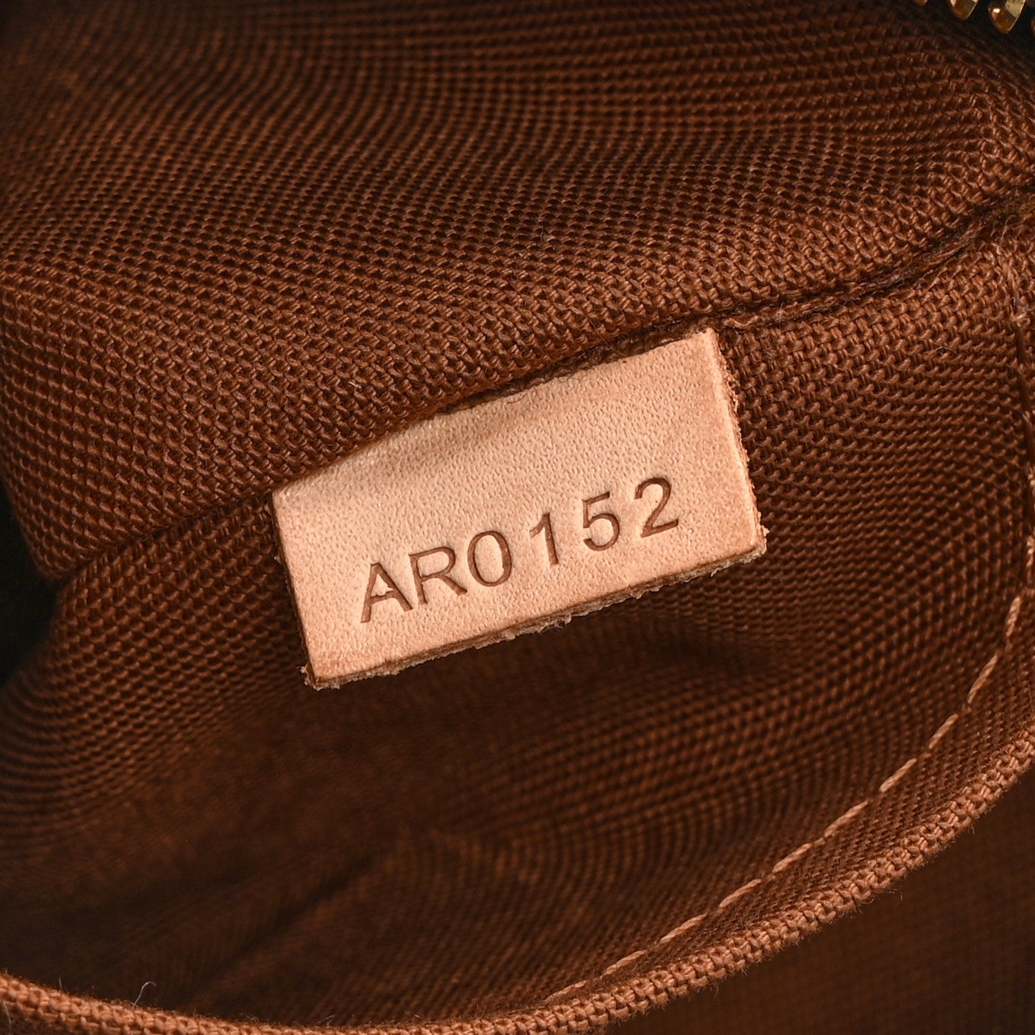 Louis Vuitton Monogram Thames PM