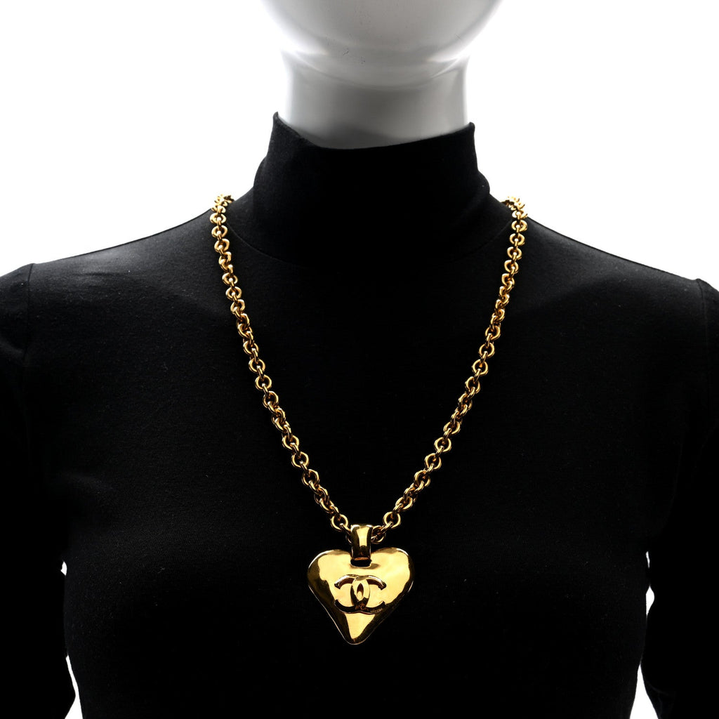 CC Heart Chain Pendant Necklace Gold