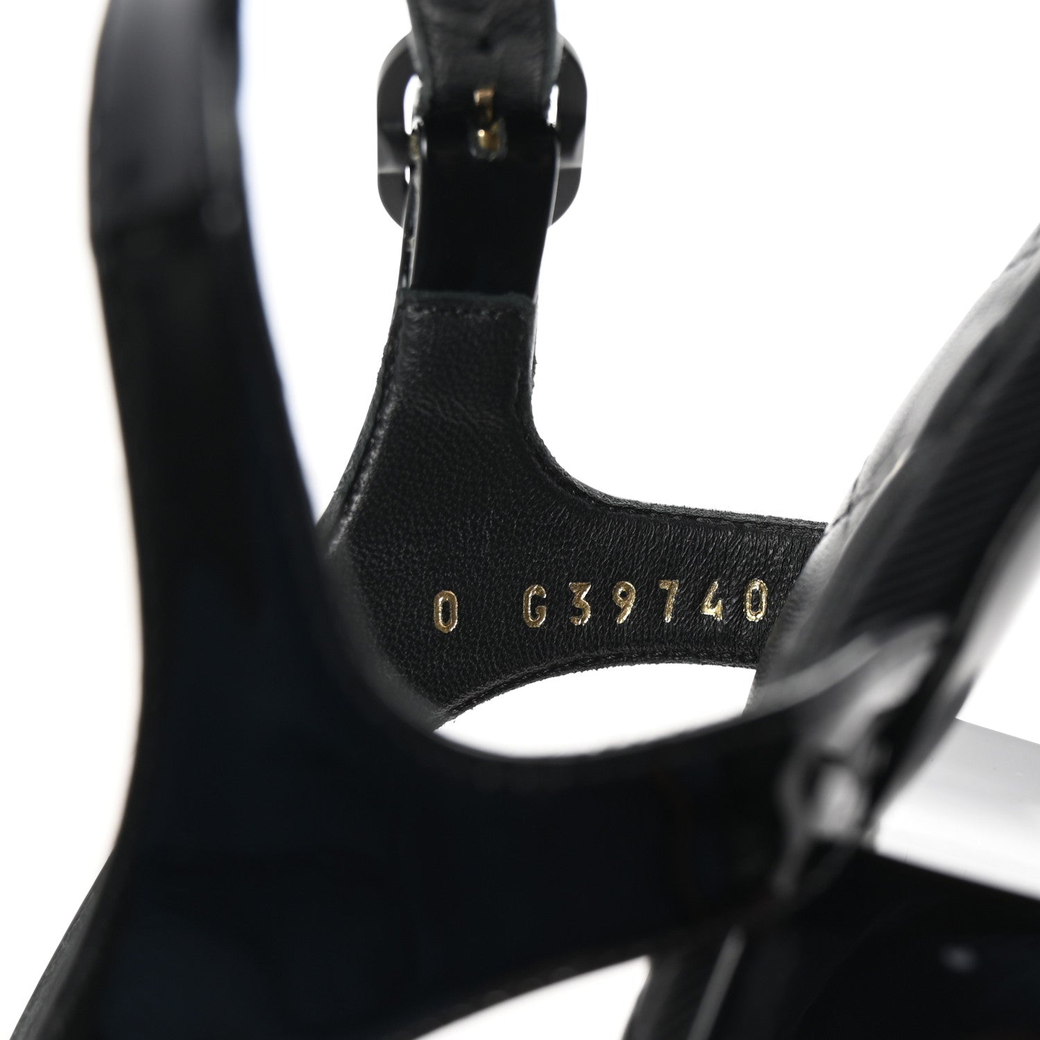 Patent CC Logo Thong Sandals 37 Black