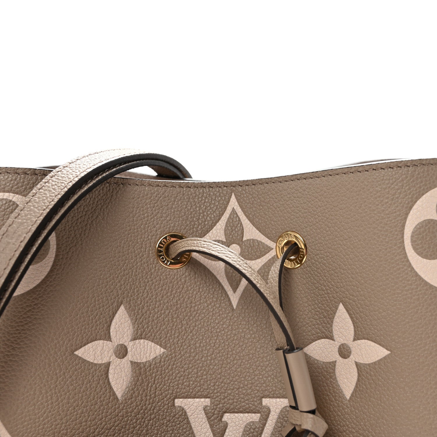 Louis Vuitton Empreinte Monogram Giant Neonoe MM Tourterelle Creme