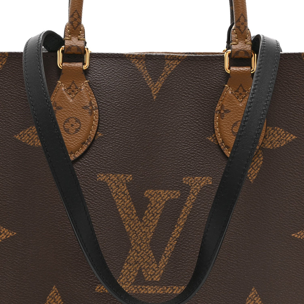 Louis Vuitton Reverse Monogram Giant Onthego MM