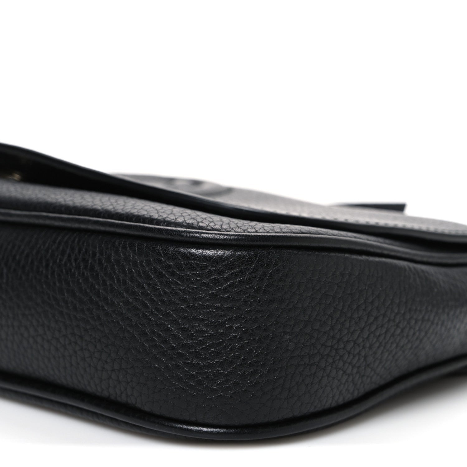 Gucci Pebbled Calfskin Medium Soho Flap Crossbody Black