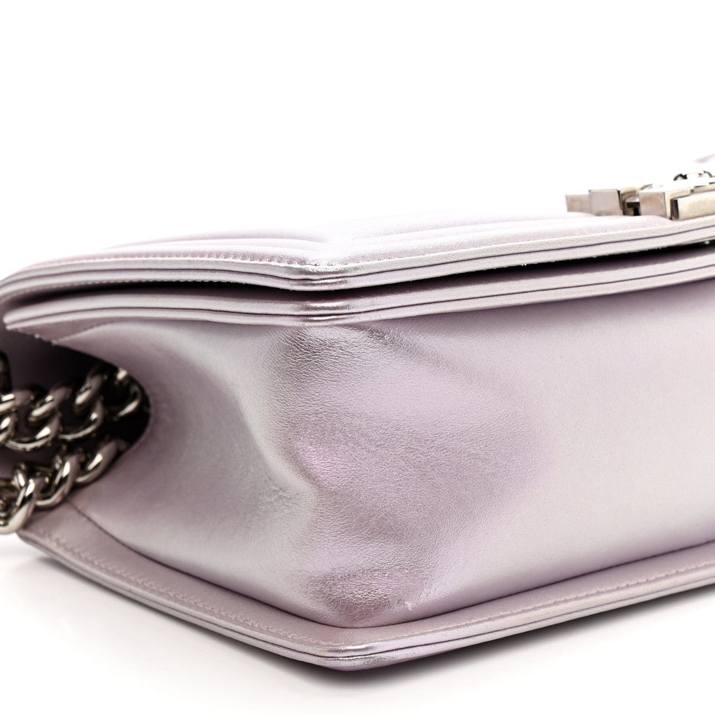 Chanel Iridescent Lambskin Chevron Quilted Medium Boy Flap Purple