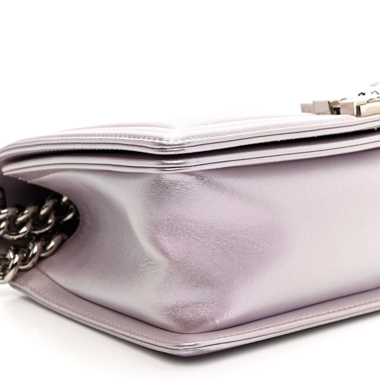 Chanel Iridescent Lambskin Chevron Quilted Medium Boy Flap Purple