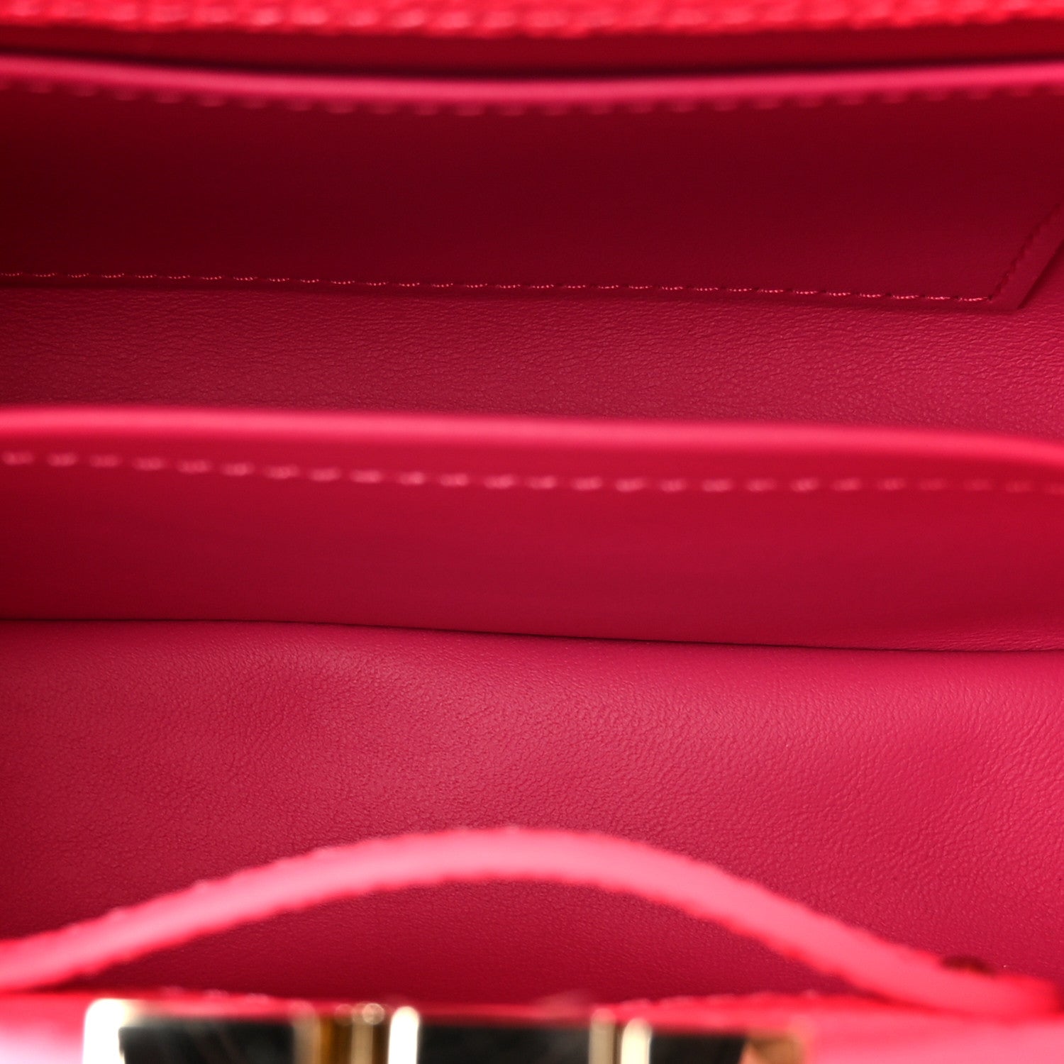Louis Vuitton Taurillon Monogram Tuffetage Capucines Mini Fluo Pink