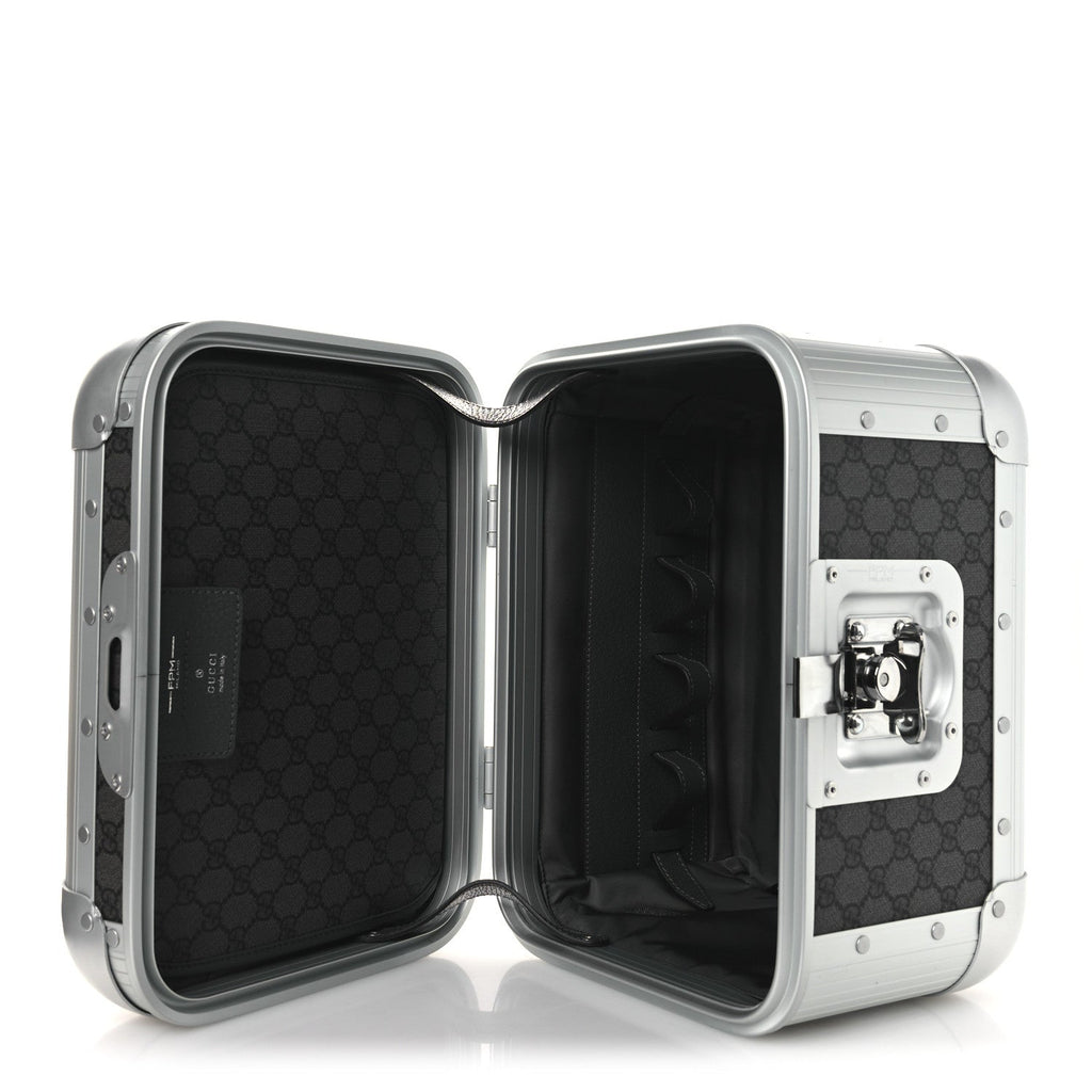 Gucci GG Supreme Monogram Aluminum Porter Beauty Case Silver