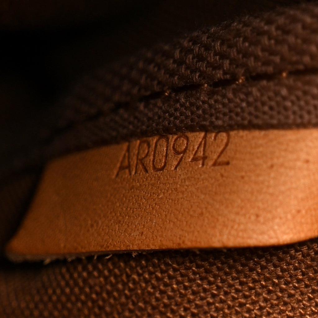 Louis Vuitton Monogram Saumur 35