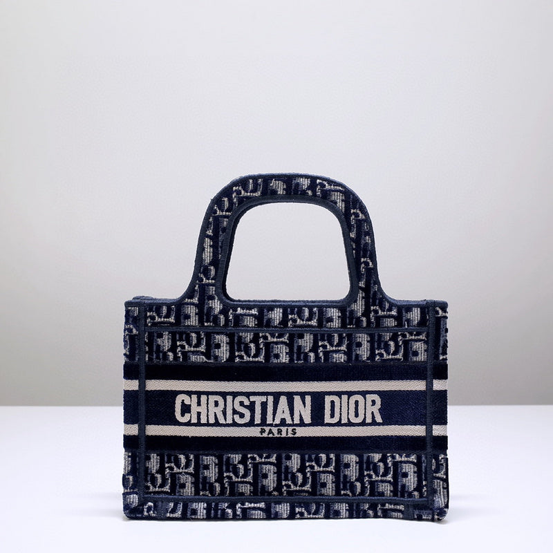 Dior Bags - 2493