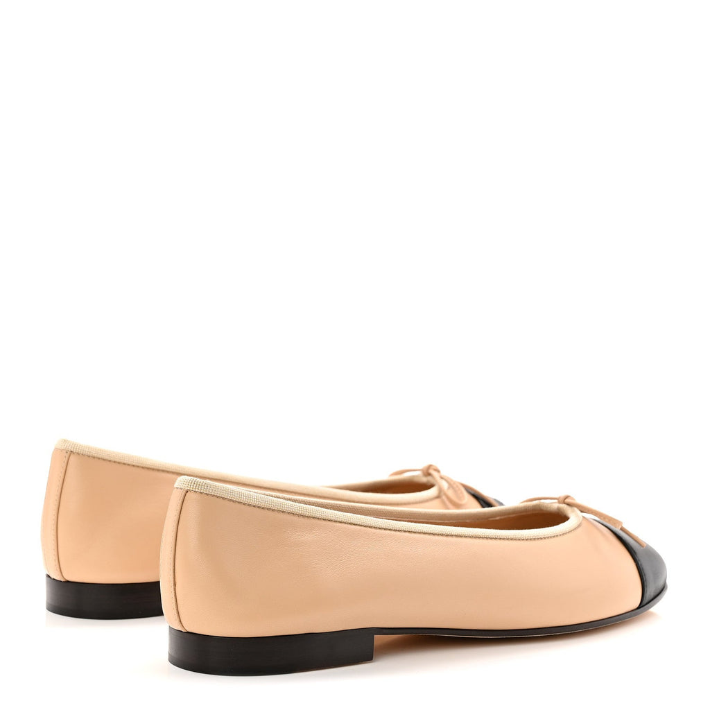 Lambskin Cap Toe CC Ballerina Flats 39.5 Beige Black