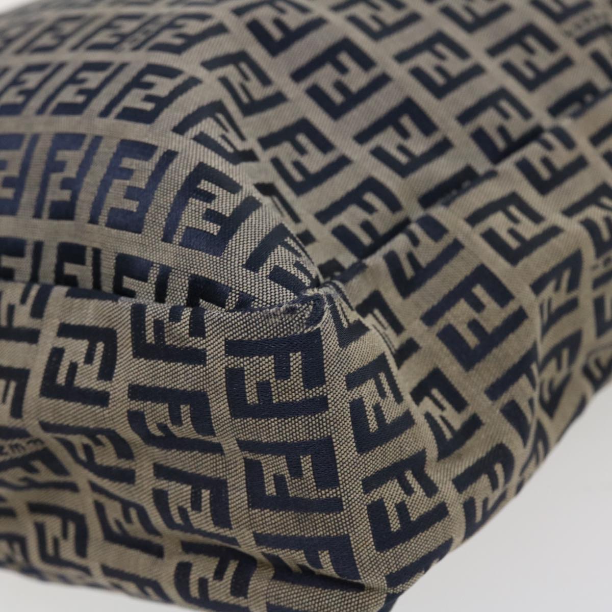 FENDI Zucchino Canvas Hand Bag Navy 2384-8BH006-028  36667