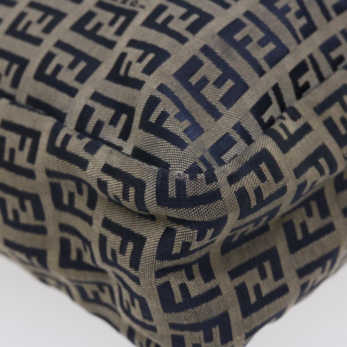 FENDI Zucchino Canvas Hand Bag Navy 2384-8BH006-028  36667