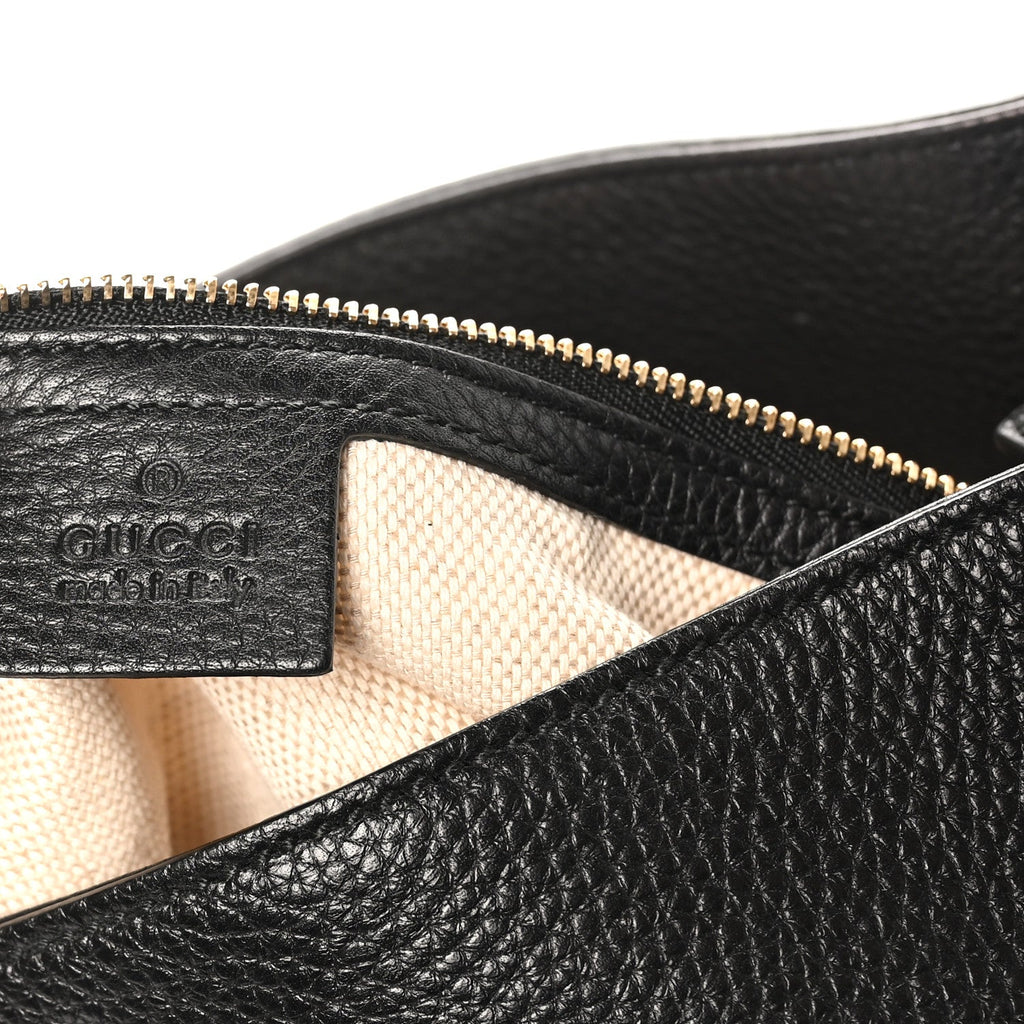 Gucci Pebbled Calfskin Medium Soho Chain Shoulder Bag Black