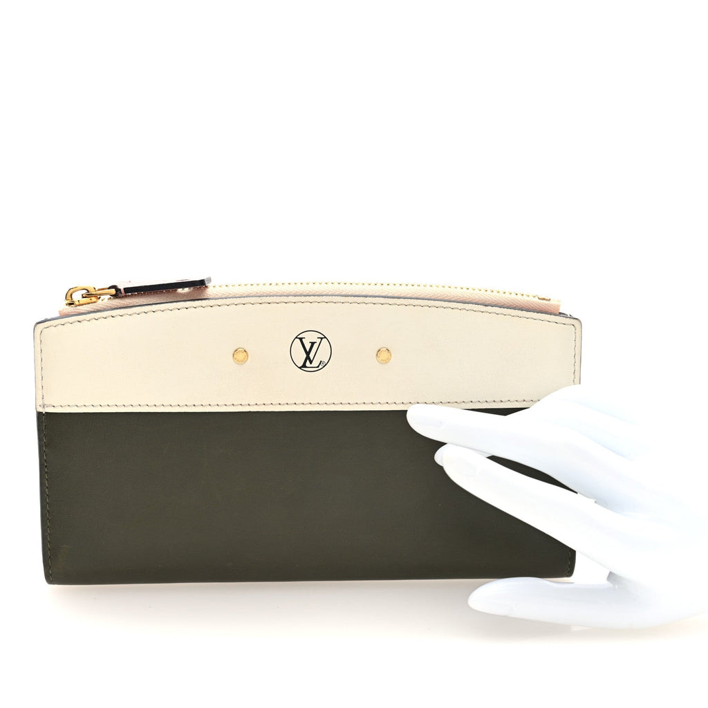 Louis Vuitton Calfskin City Steamer Wallet Kaki White