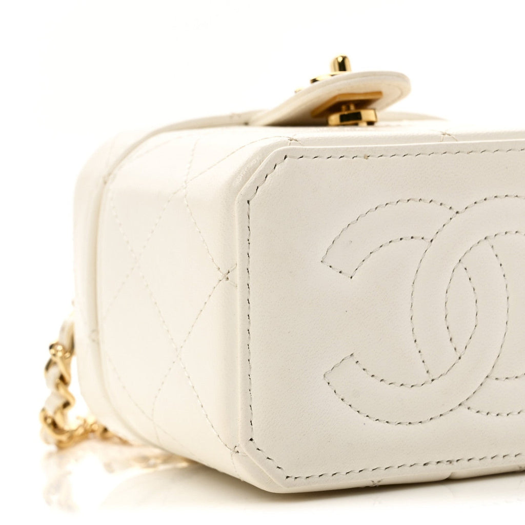 Chanel Lambskin Quilted Vanity Clutch With Chain White
