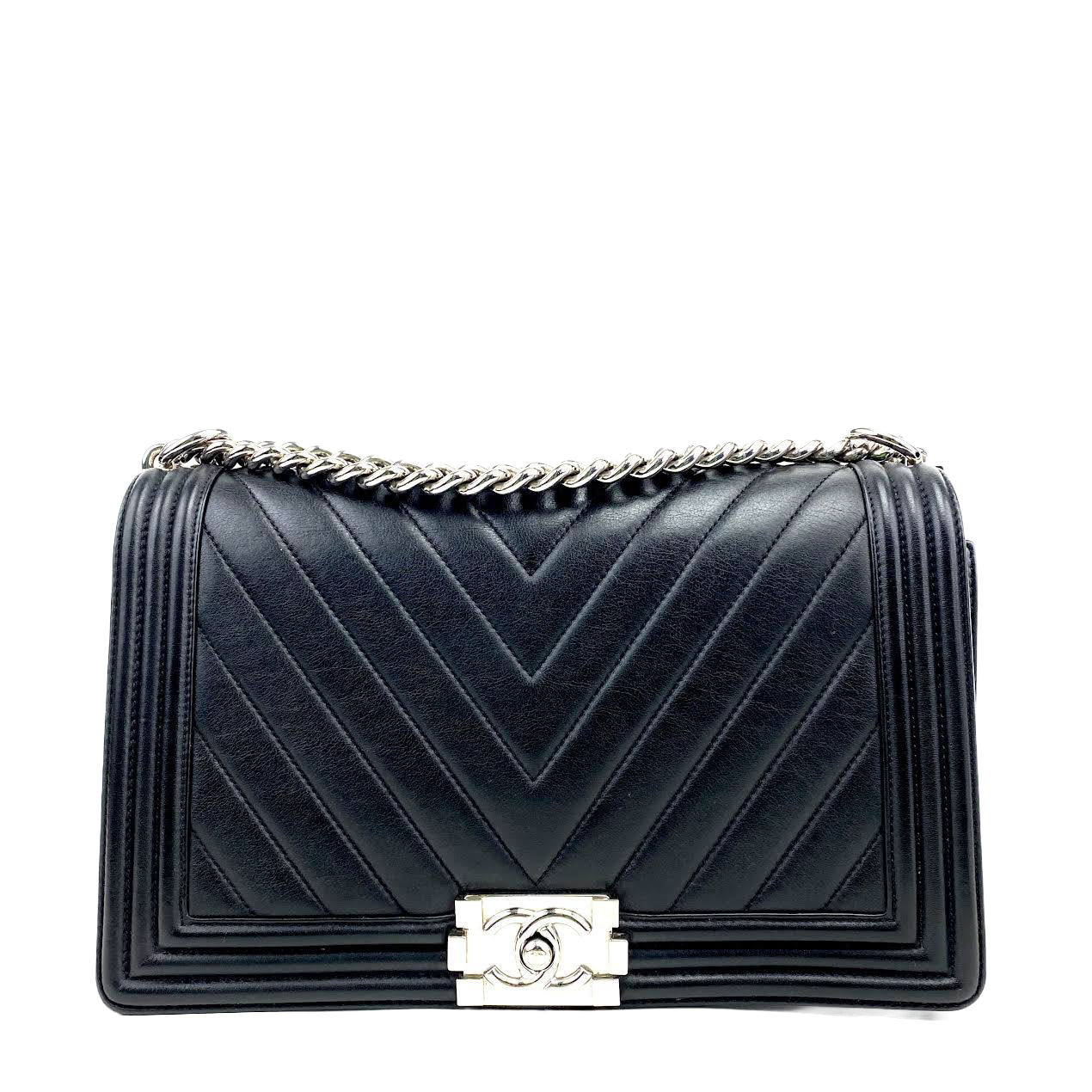 CHANEL Chevron Boy Bag Medium Black