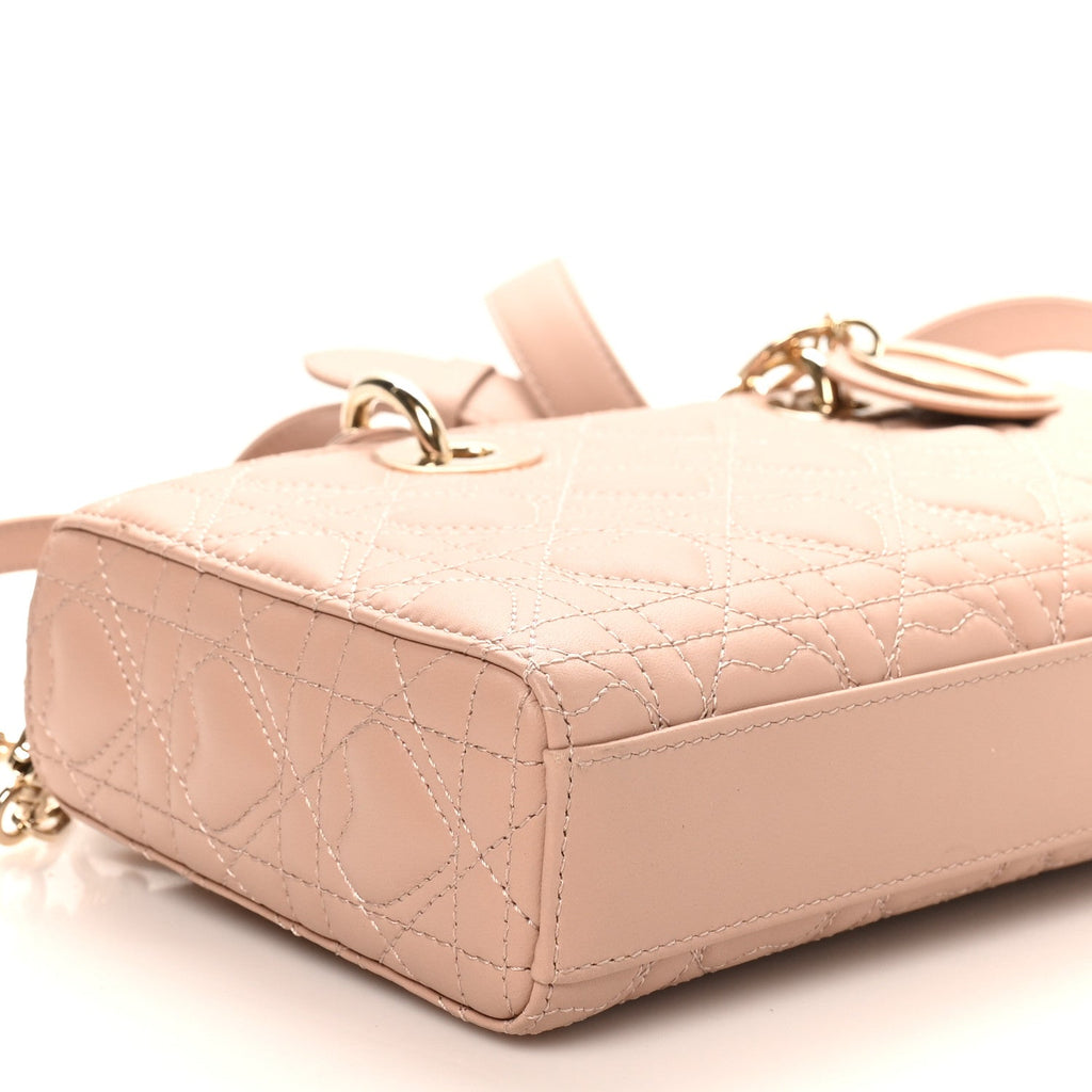 Christian Dior Lambskin Cannage Heart Medium Lady D-Joy Rose Des Vents
