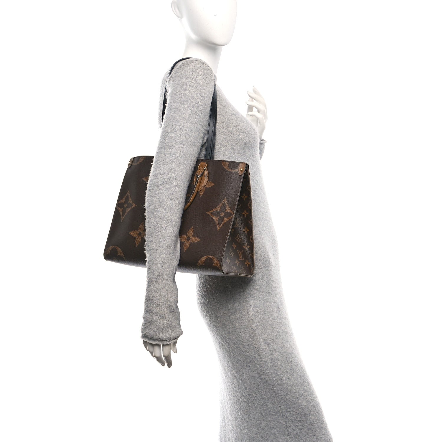 Louis Vuitton Reverse Monogram Giant Onthego MM