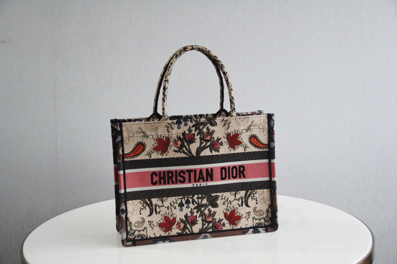Dior Bags - 3420