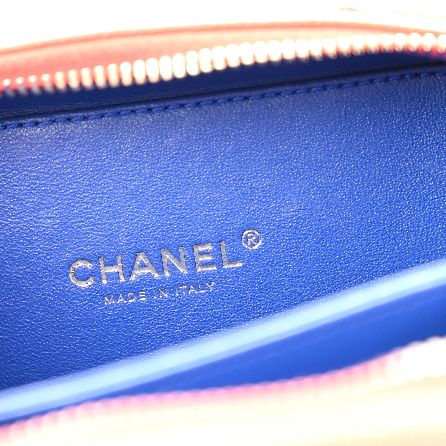 Chanel Caviar Quilted Small CC Filigree Vanity Case Blue White Red