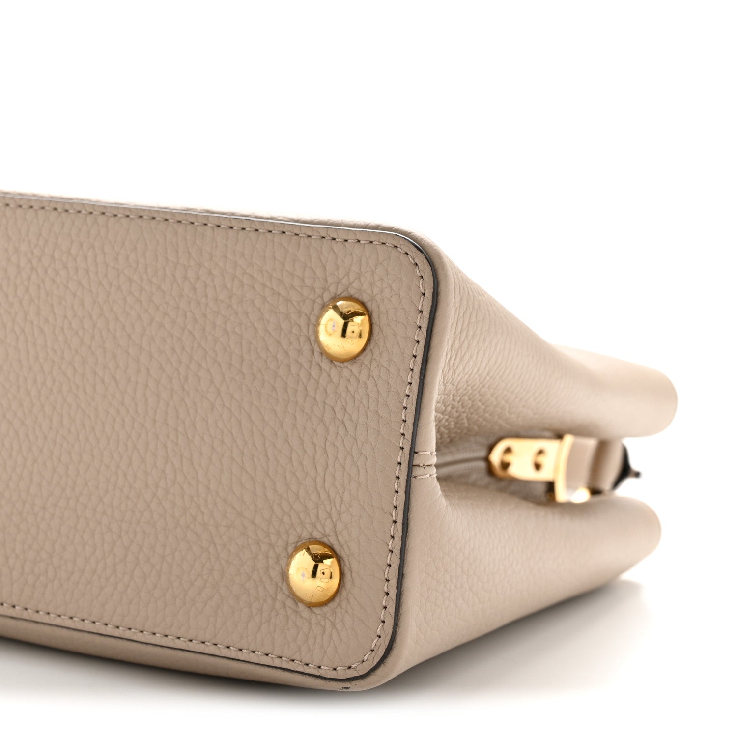 Louis Vuitton Taurillon Capucines PM Galet