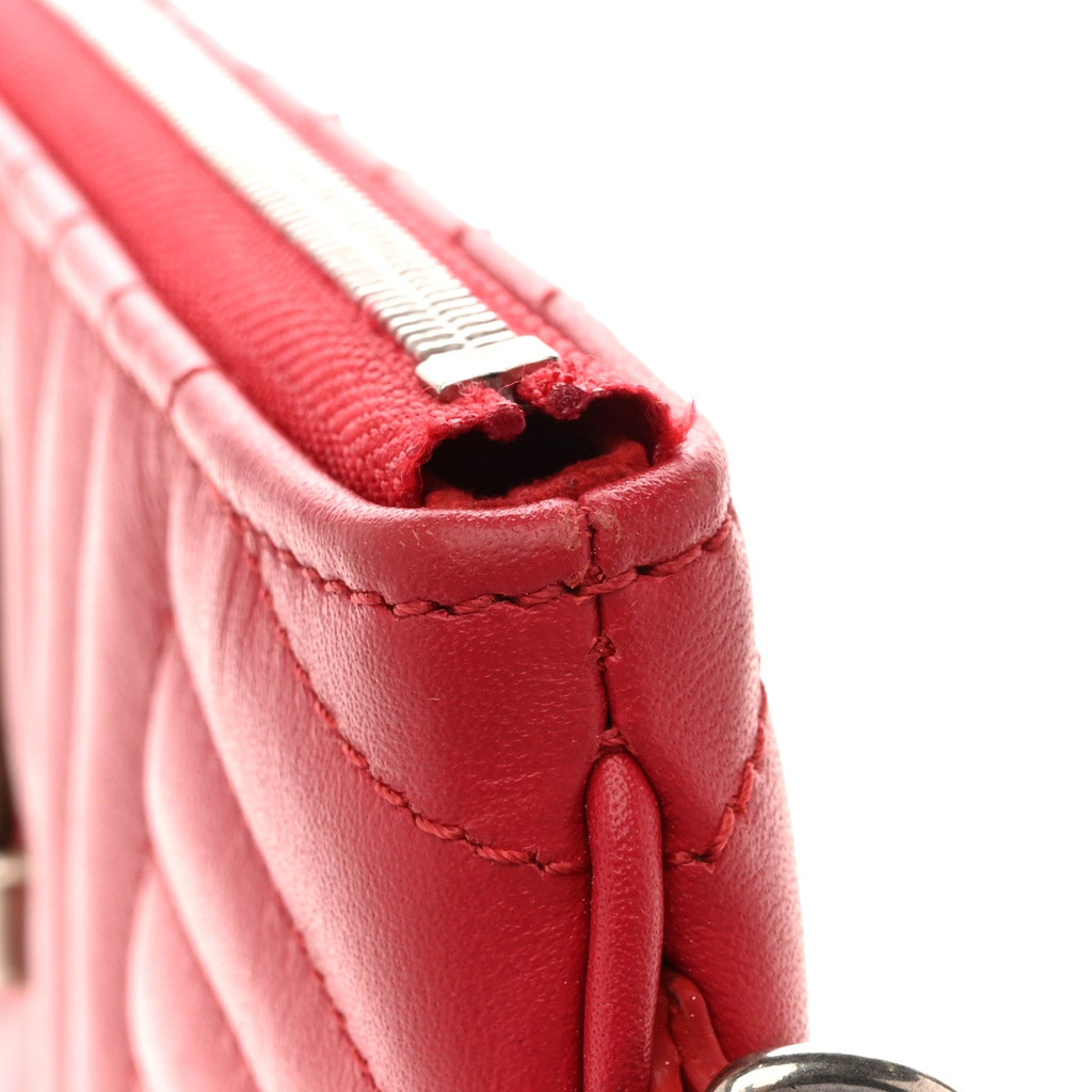 Louis Vuitton Calfskin New Wave Zipped Pochette Ecarlate