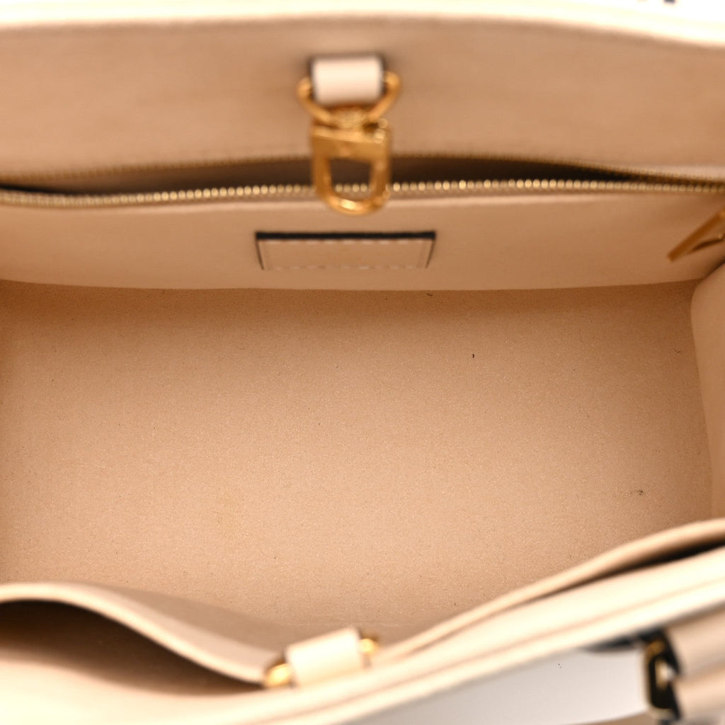 Louis Vuitton Empreinte Monogram Giant Onthego PM Cream Beige