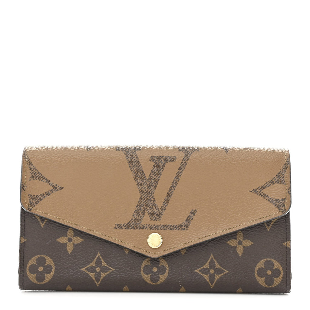 Louis Vuitton Reverse Monogram Giant Sarah Wallet
