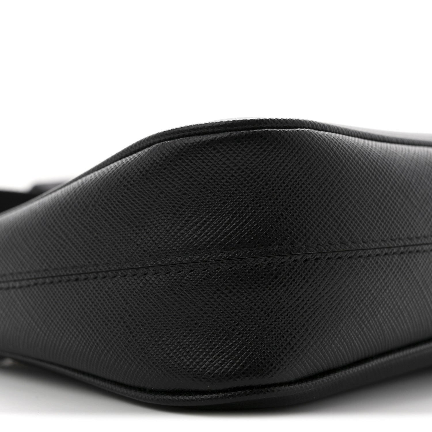 Prada Saffiano Lux Re-Edition 2005 Shoulder Bag Black